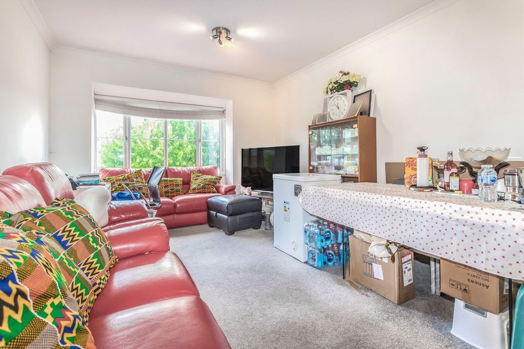 Property photo 2 of 4