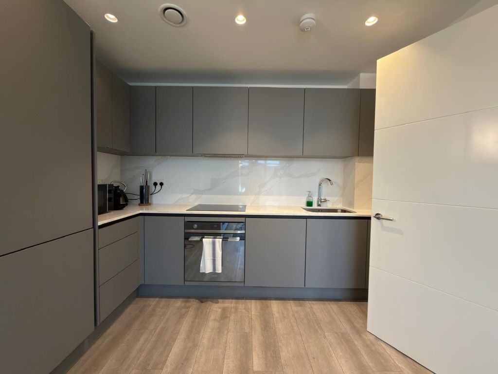 Property photo 2 of 19 Kitchen