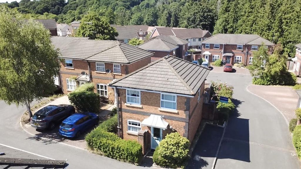 Property photo 1 of 36