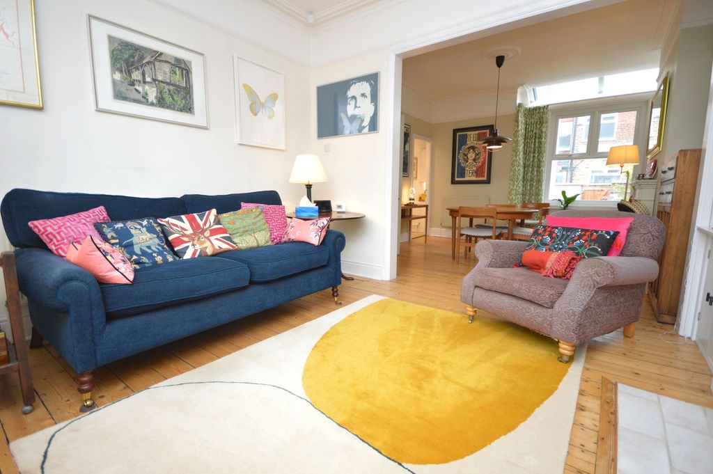 Property photo 2 of 29