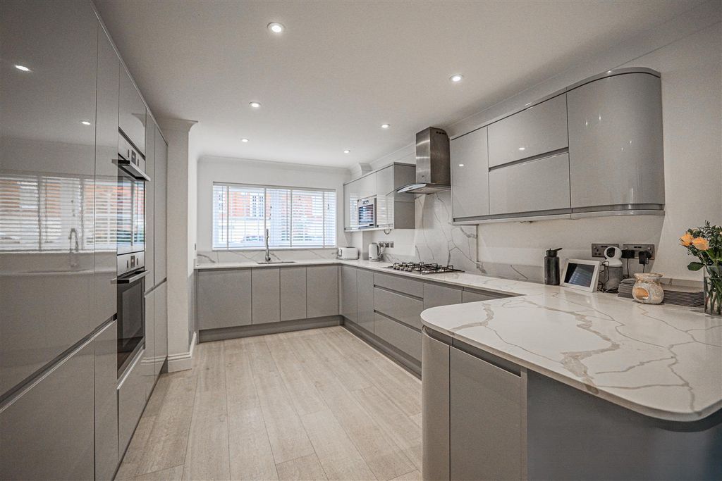 Property photo 2 of 32 980A7591.Png