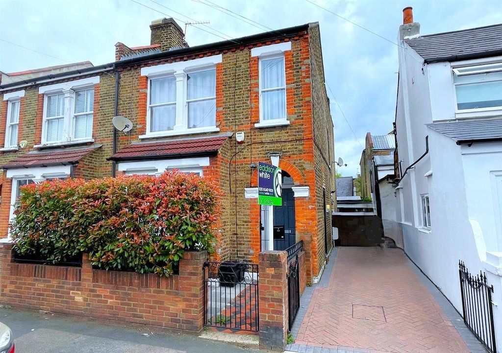 Property photo 1 of 14 Walpole 2.Jpg