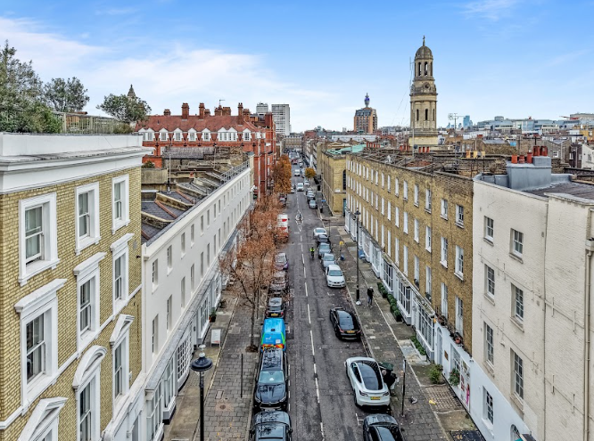 Property photo 1 of 9