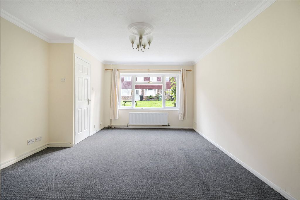 Property photo 3 of 16 Picture No. 01