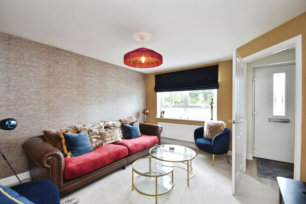 Property photo 2 of 23 Pbox-Img.Jpg