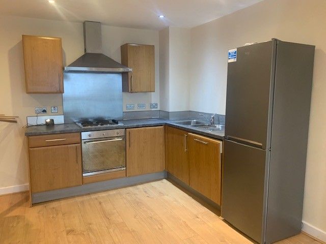 Property photo 3 of 6