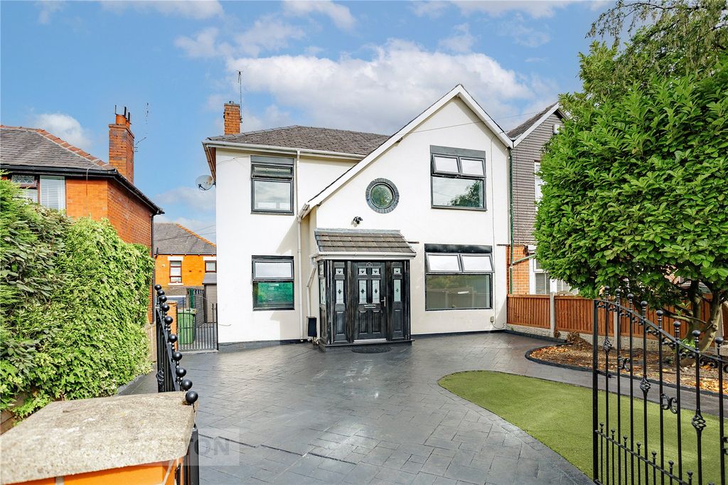 Property photo 1 of 24 External