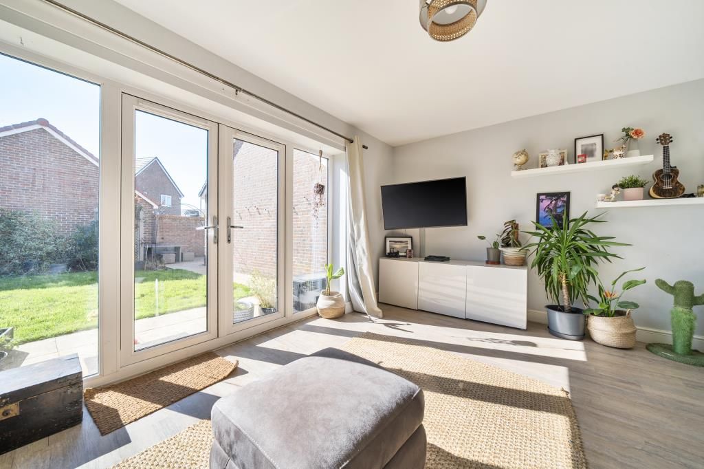 Property photo 3 of 23 Reception