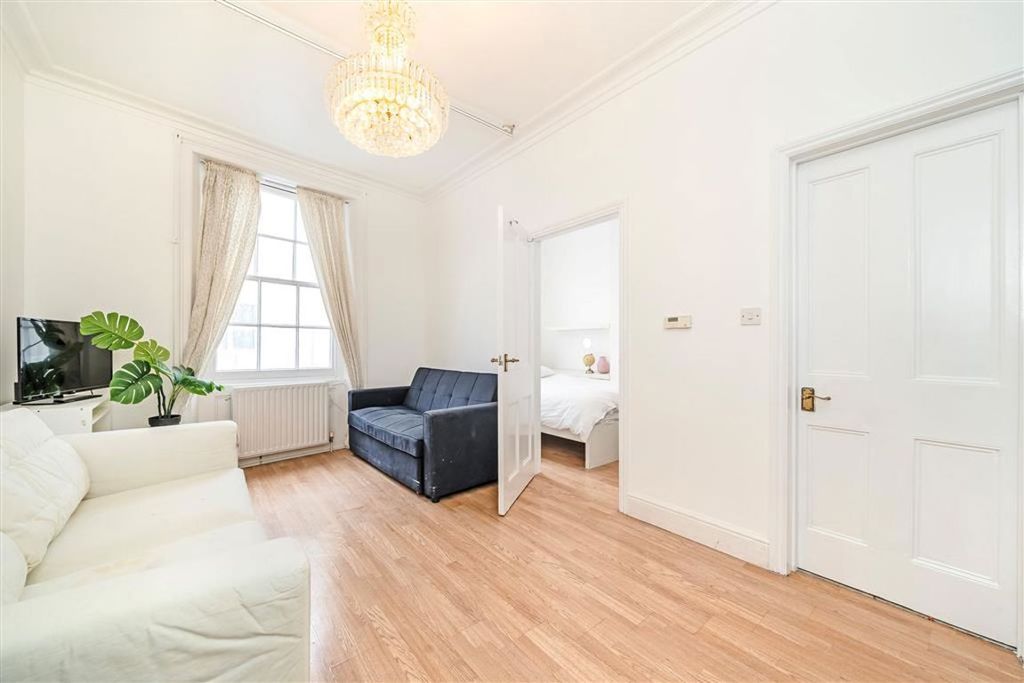 Property photo 2 of 3