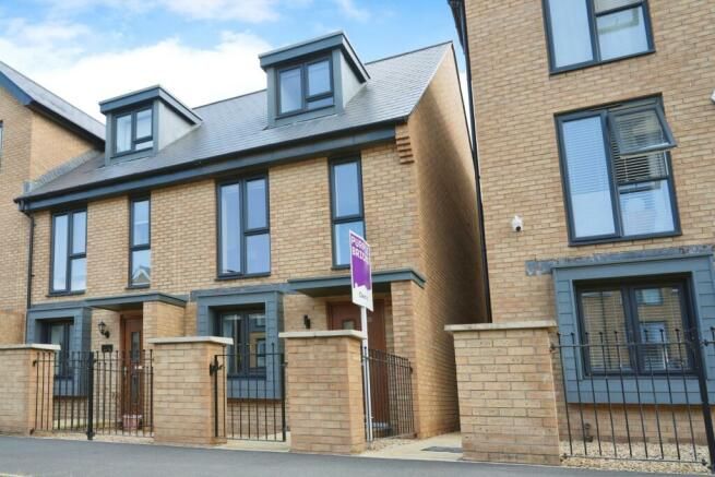 Property photo 1 of 27 External