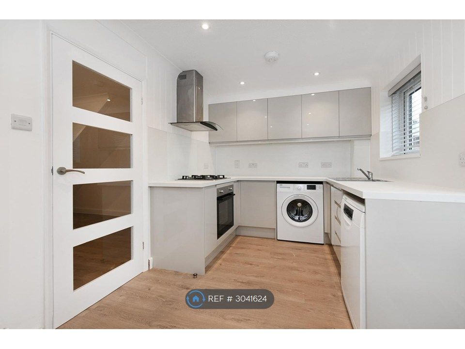 Property photo 2 of 15 Brand-New Modern Kitchen