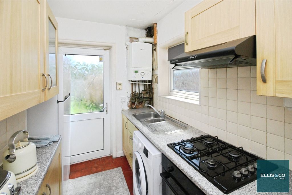 Property photo 3 of 10 Picture No. 20