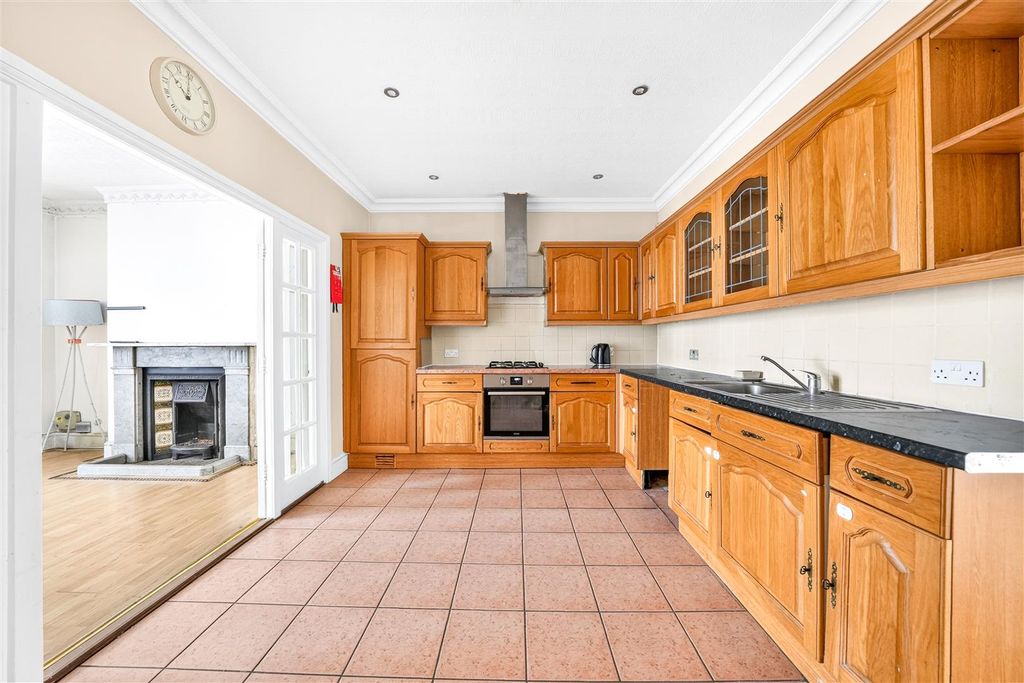 Property photo 3 of 17 7.Jpg