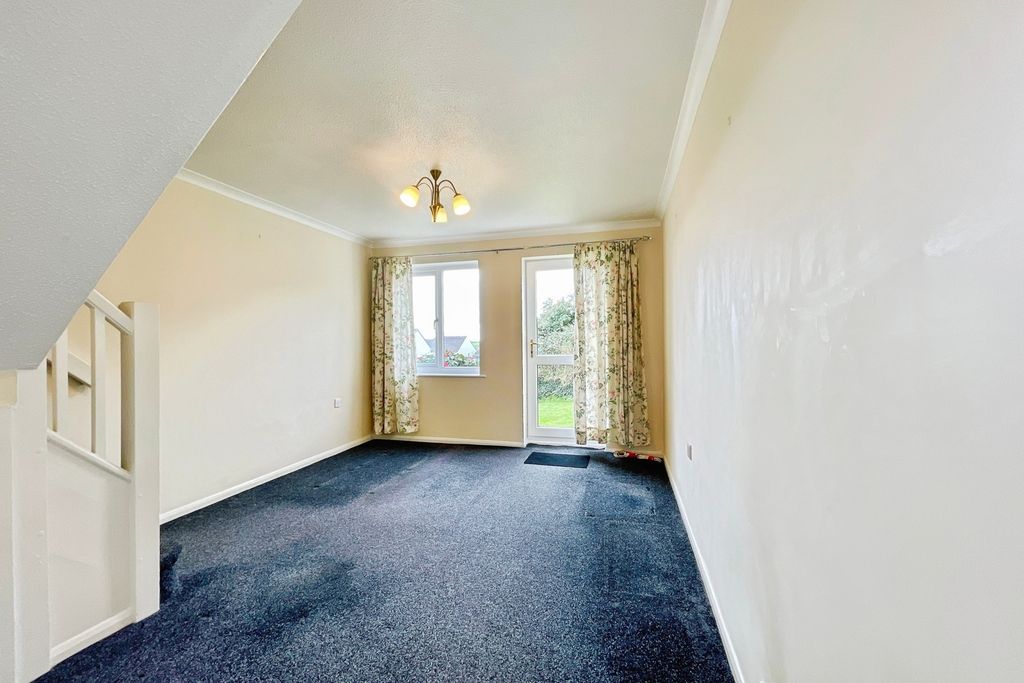 Property photo 3 of 13 Pbox-Img.Jpg