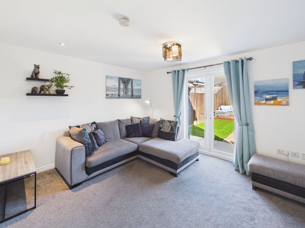 Property photo 3 of 21