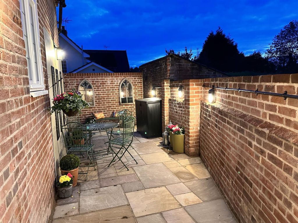 Property photo 3 of 20 1d17170B-9d12-4d99-B02d-48ba7dc5E59A.Jpg