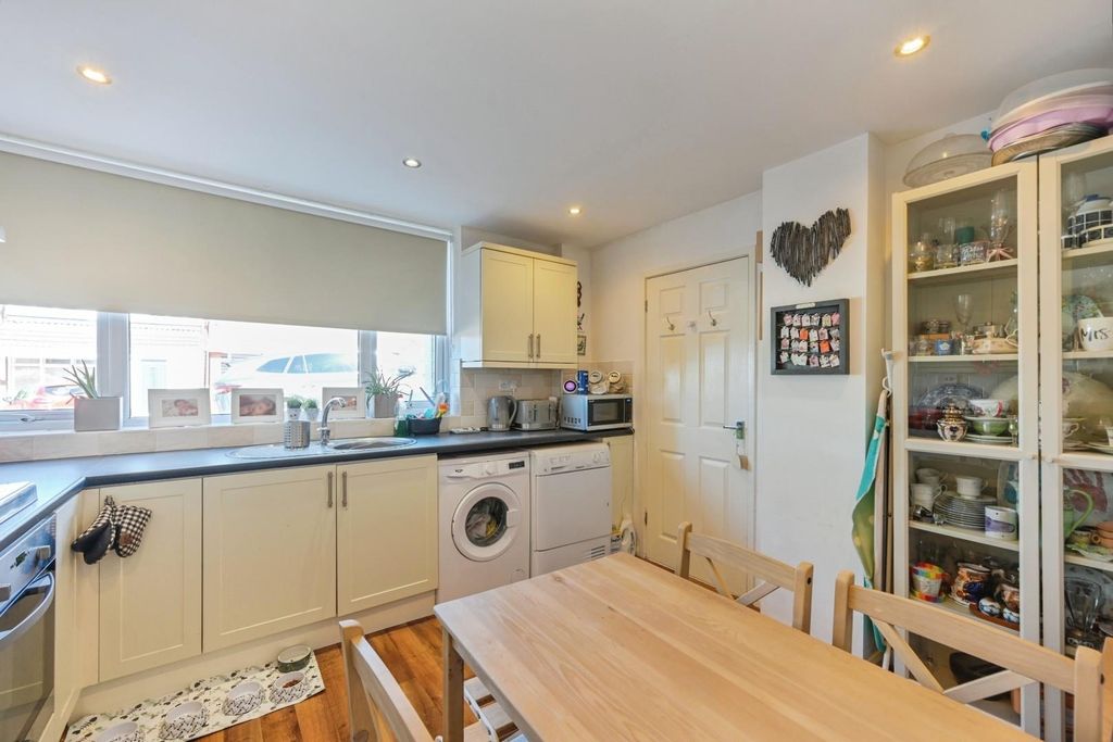 Property photo 3 of 18 50Gilbertroad-2.Jpg