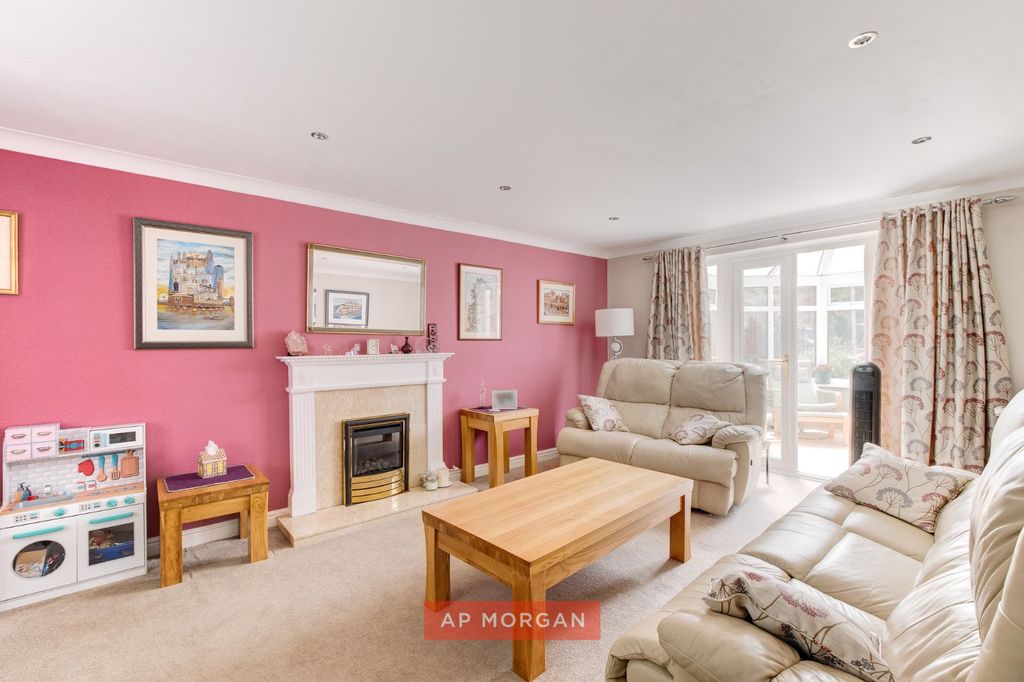 Property photo 2 of 26 Picture No. 06