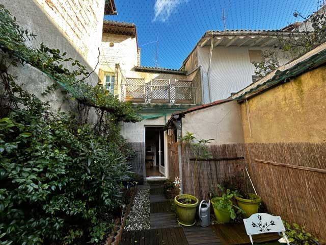 Property photo 3 of 10 Img_1497