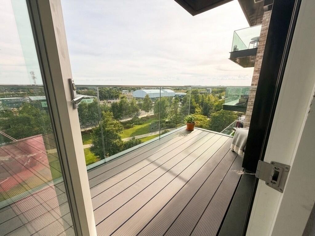 Property photo 1 of 2