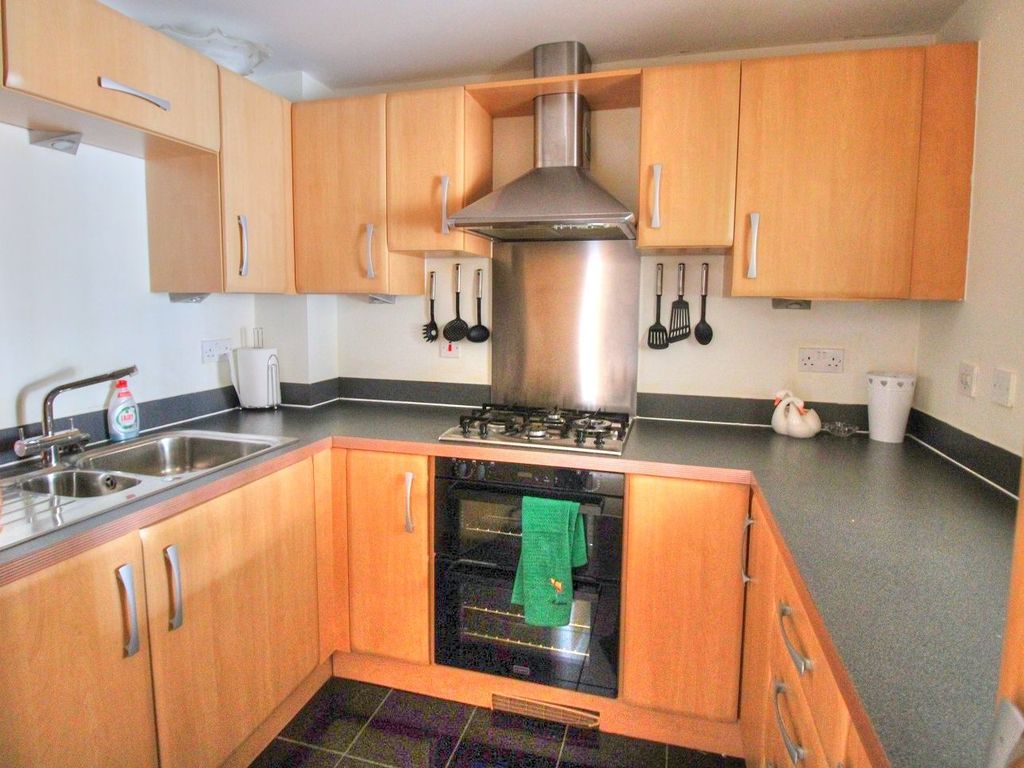 Property photo 2 of 9