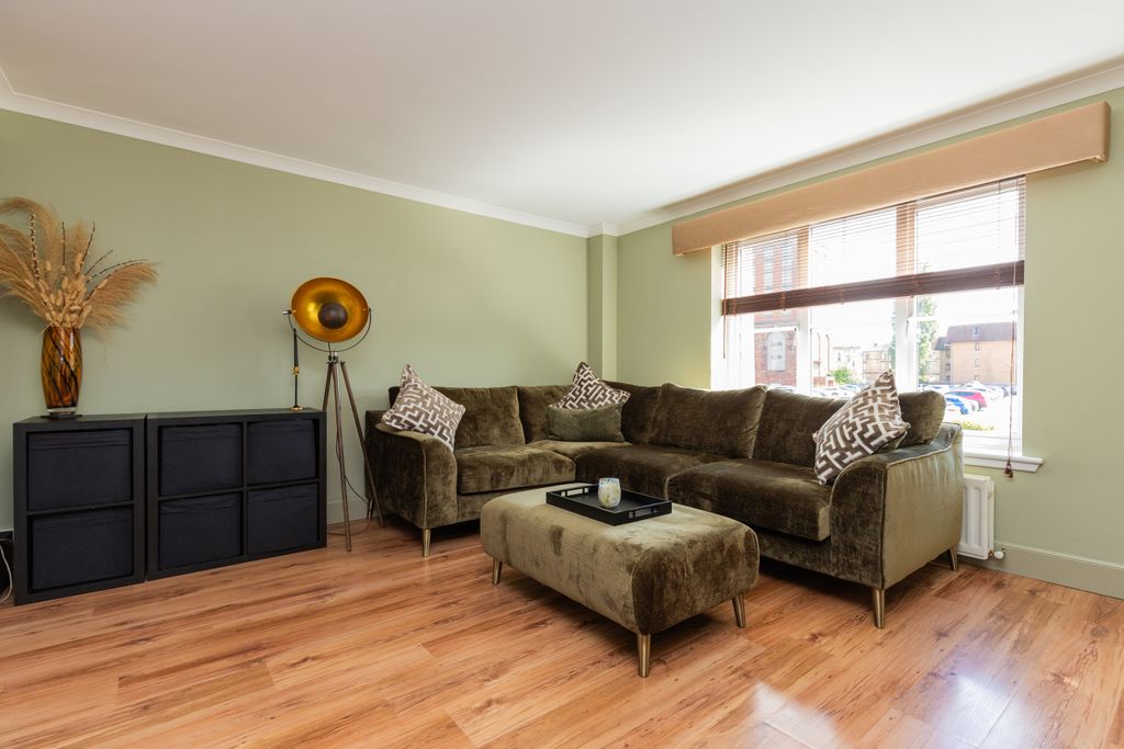 Property photo 3 of 32 1 Raeburn Avenue Paisley 3L-18