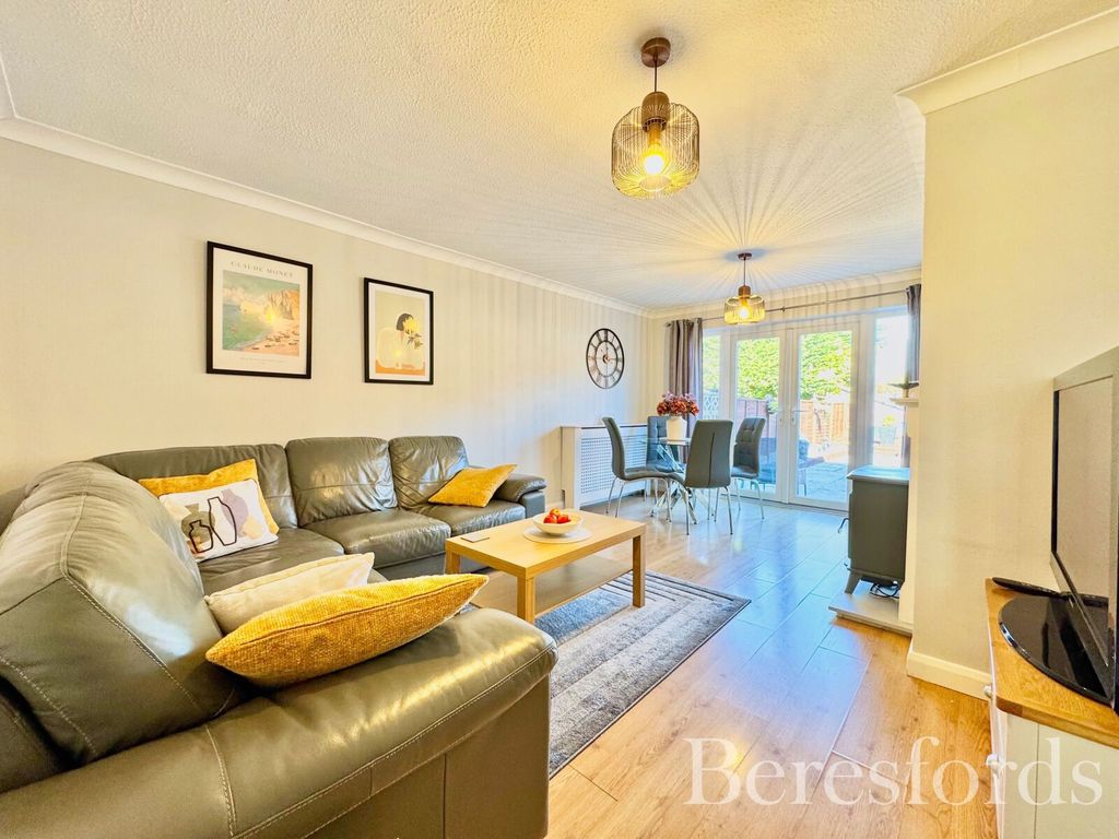 Property photo 2 of 19 Picture 2