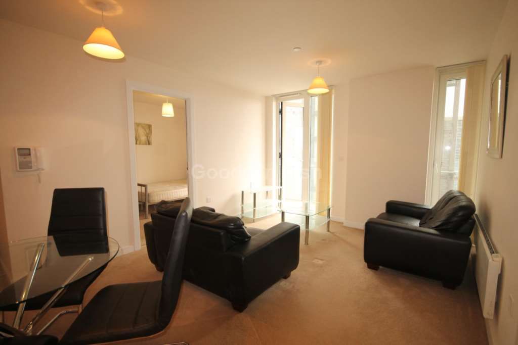 Property photo 3 of 13