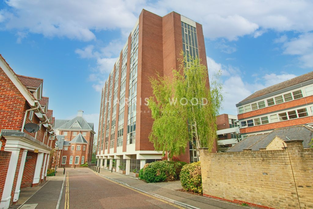 Property photo 1 of 8 Photo 1