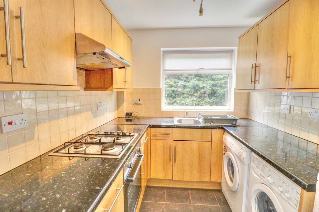 Property photo 2 of 5 Picture No. 04