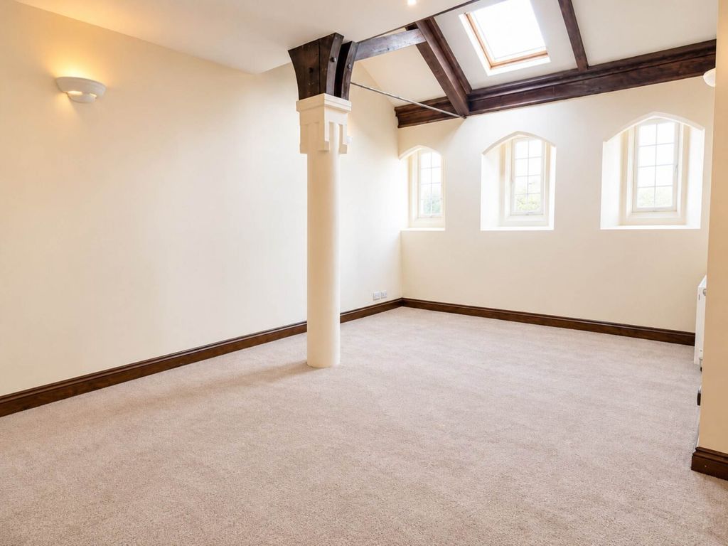 Property photo 3 of 9