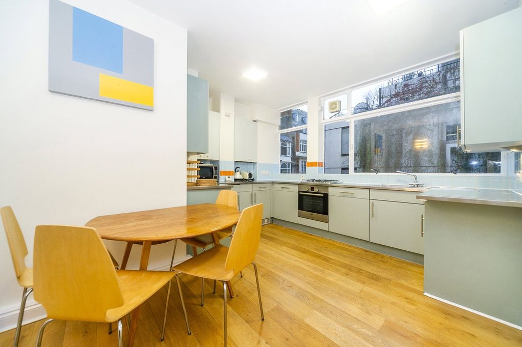 Property photo 1 of 7 Kitchen/Diner