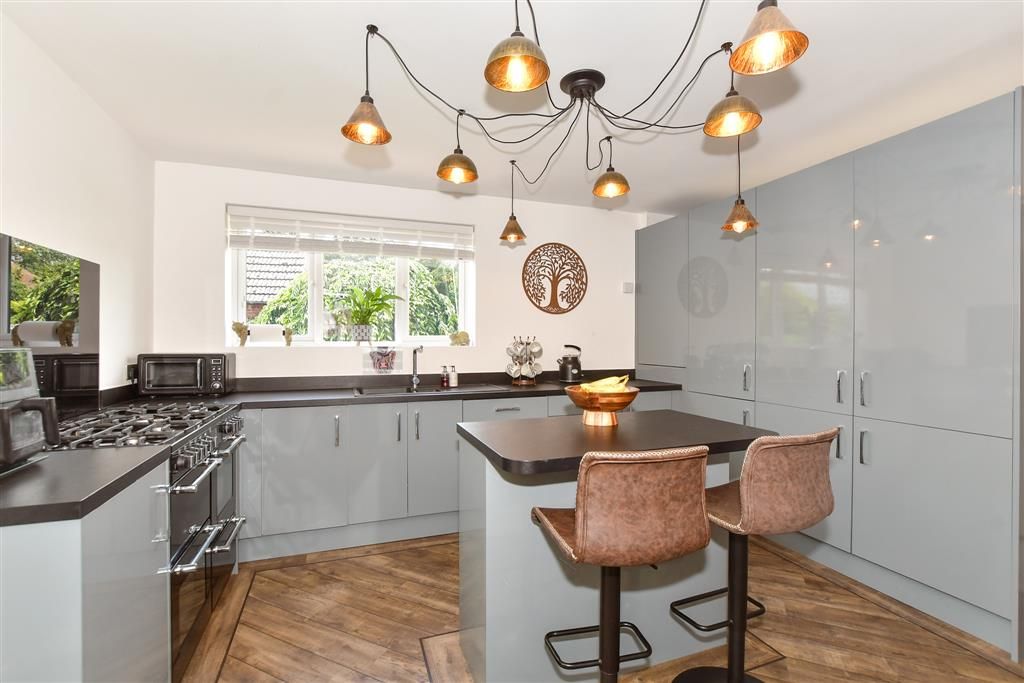 Property photo 1 of 14 Kitchen