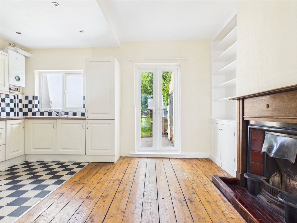 Property photo 1 of 27 Picture No. 26