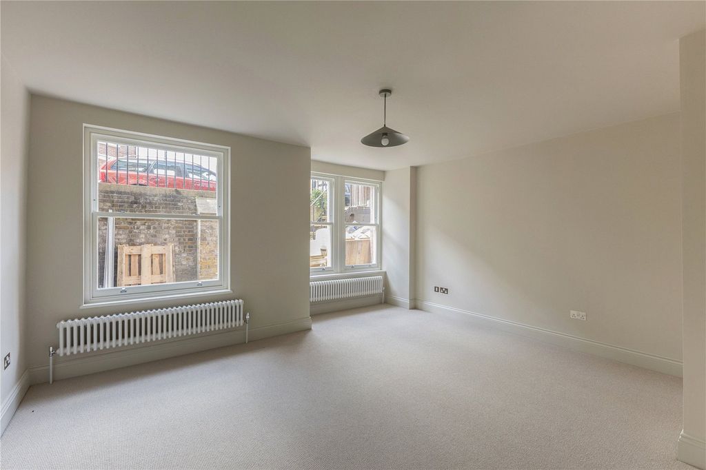 Property photo 3 of 10 Reception Room