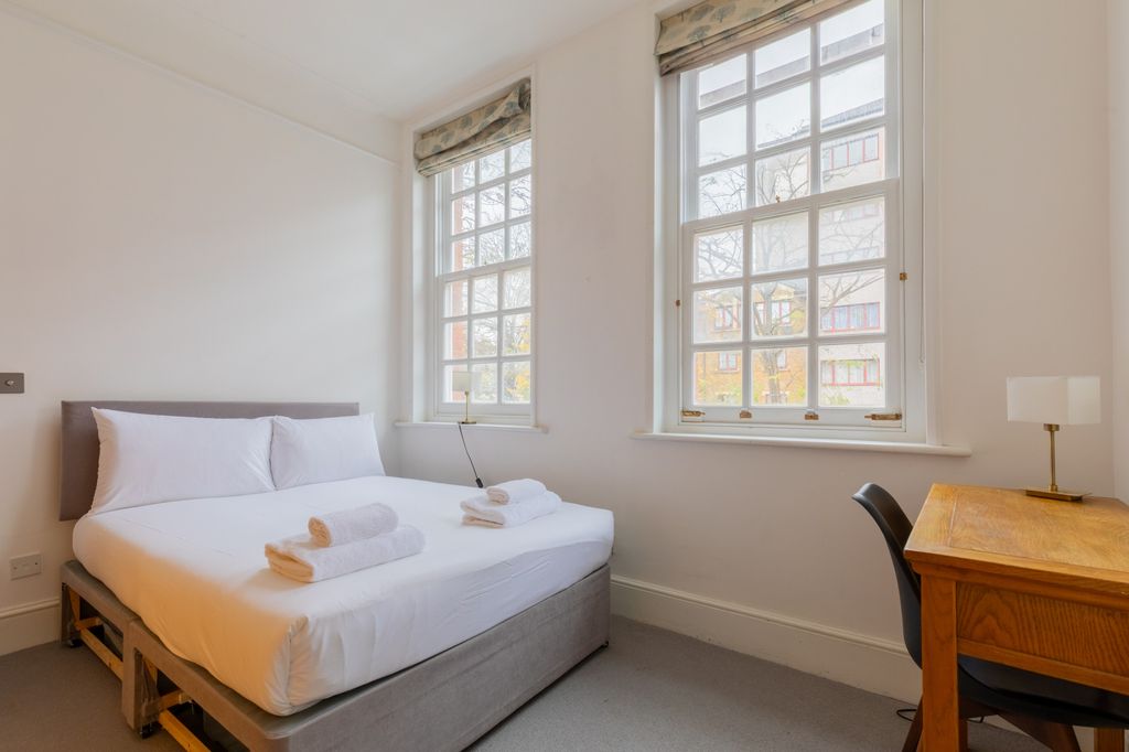 Property photo 3 of 26