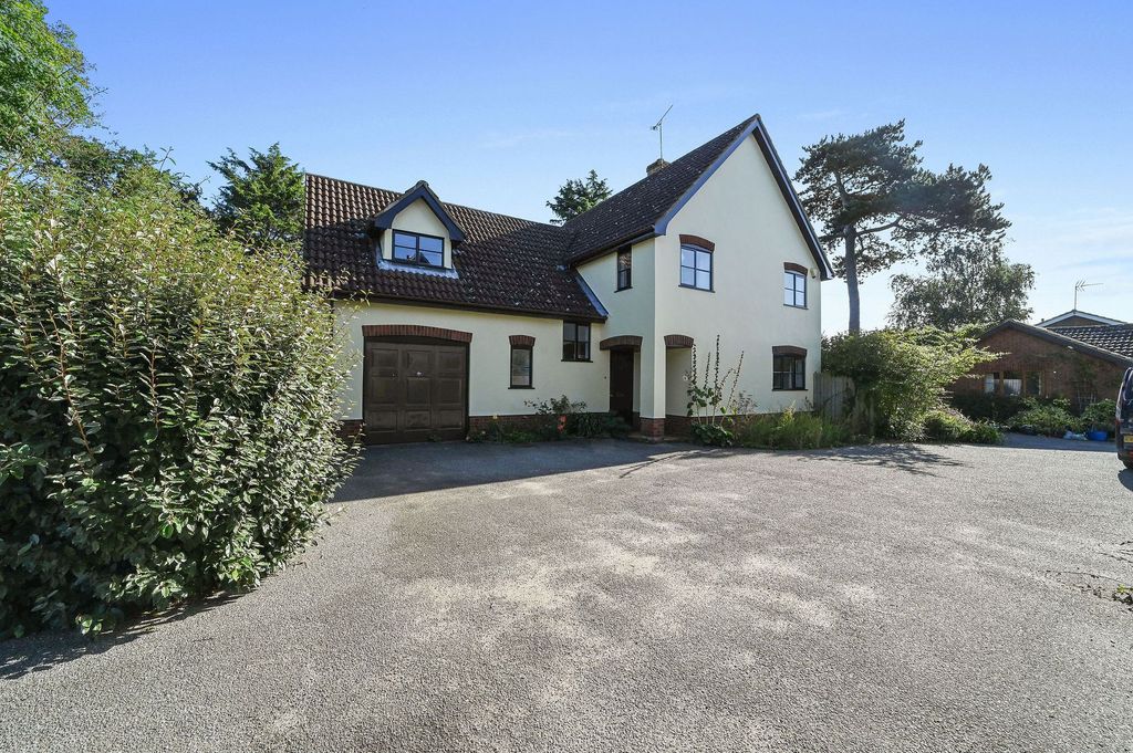 Property photo 1 of 24