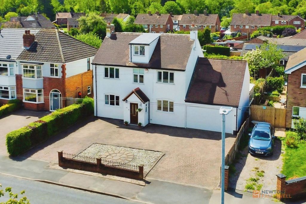 Property photo 1 of 31