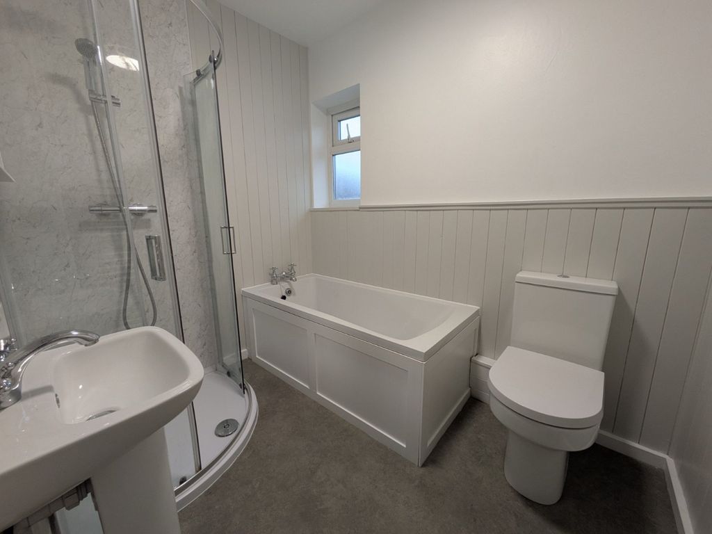 Property photo 1 of 10 Picture No. 04