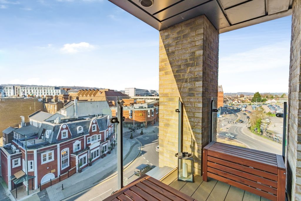 Property photo 2 of 18 Pbox-Img.Jpg