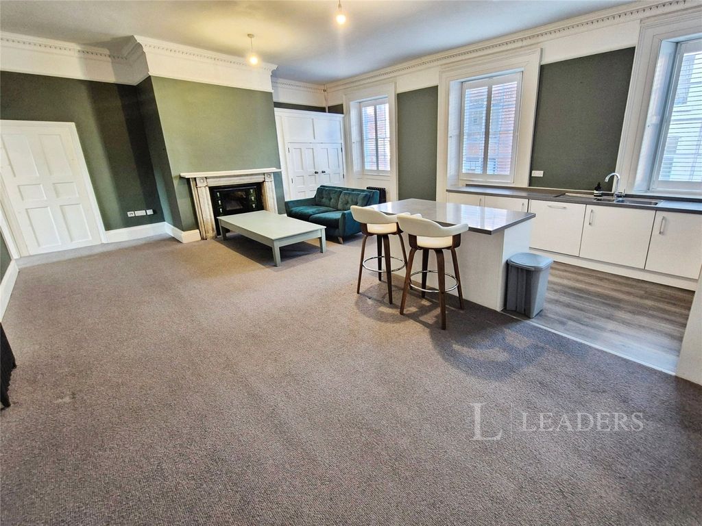 Property photo 3 of 17 Picture No. 25