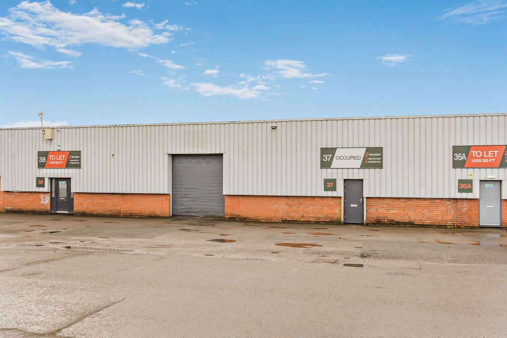 Property photo 2 of 16