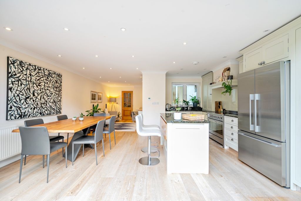 Property photo 3 of 23 1347428-9-68B5E1E...