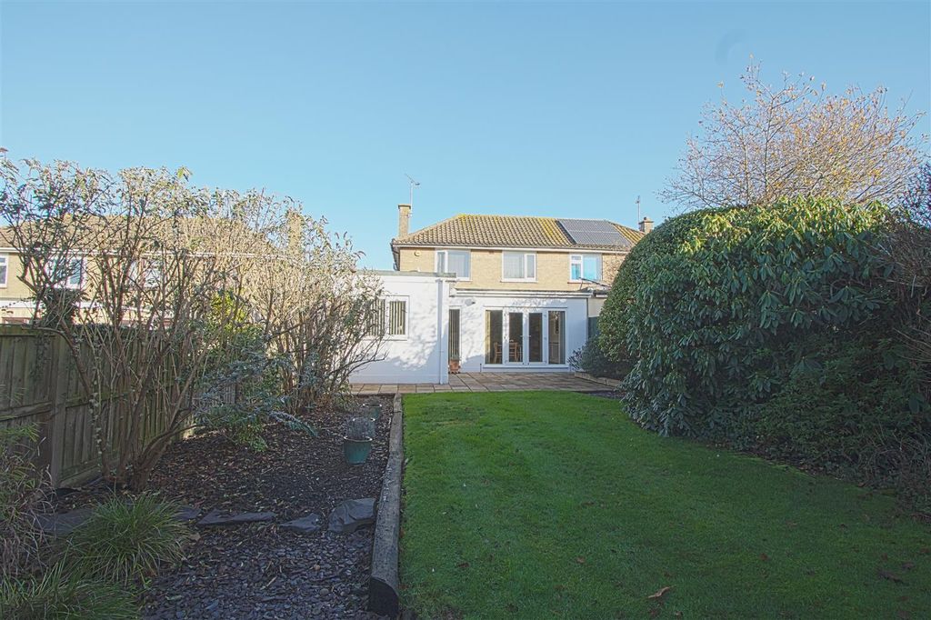 Property photo 2 of 17 Rear 2 Rev.Jpg