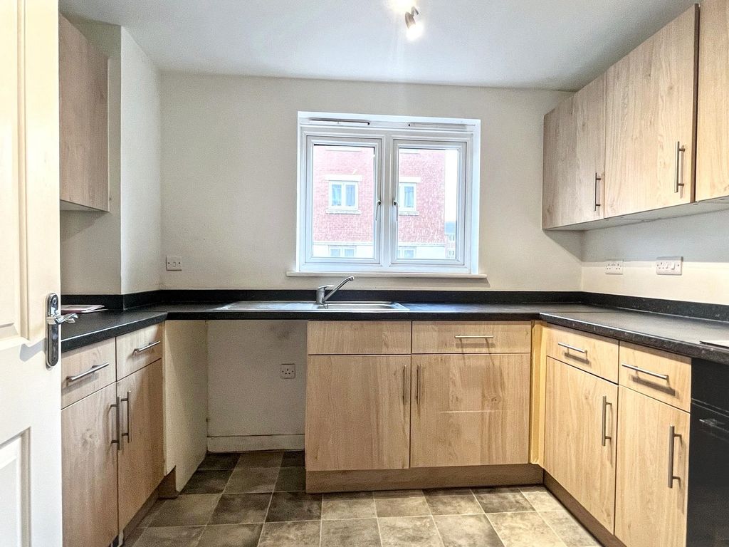 Property photo 3 of 8 Not Specified