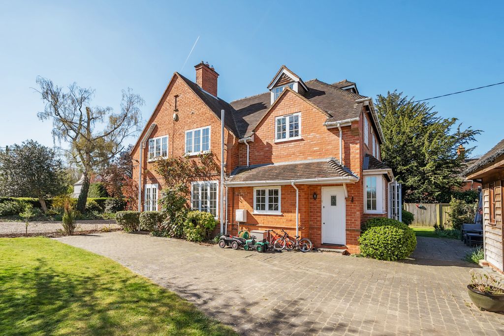 Property photo 2 of 25 1268912 (1).Jpg