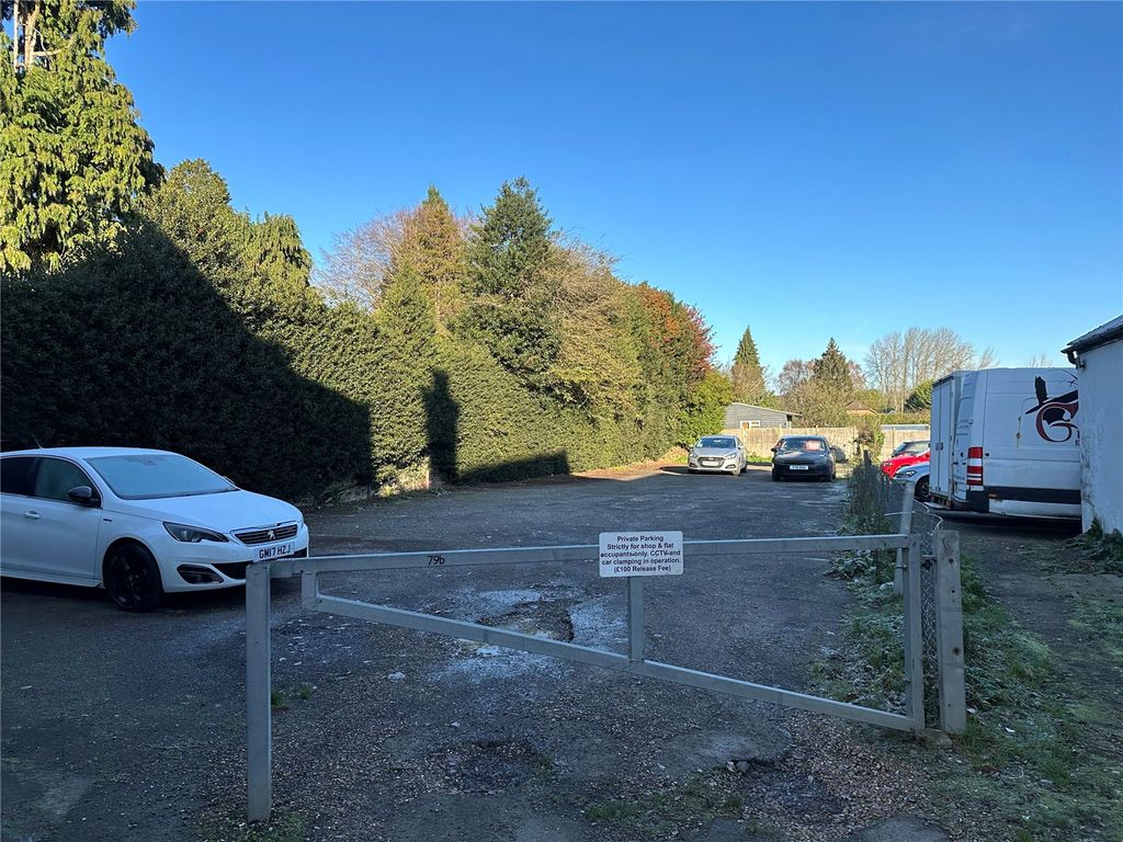 Property photo 1 of 1 Parking