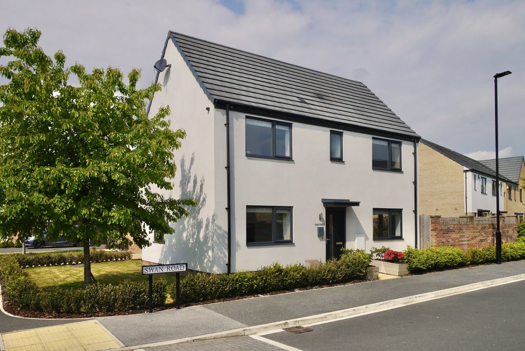 Property photo 1 of 30 1