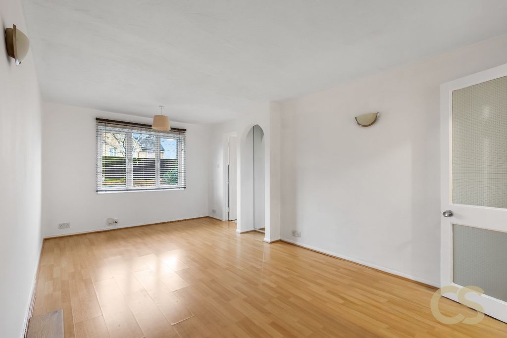 Property photo 3 of 14 5474534