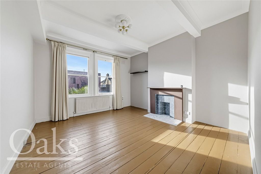 Property photo 1 of 8 Picture No. 11